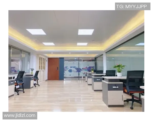 北京羽毛球队包夹战术解析与实战应用探讨